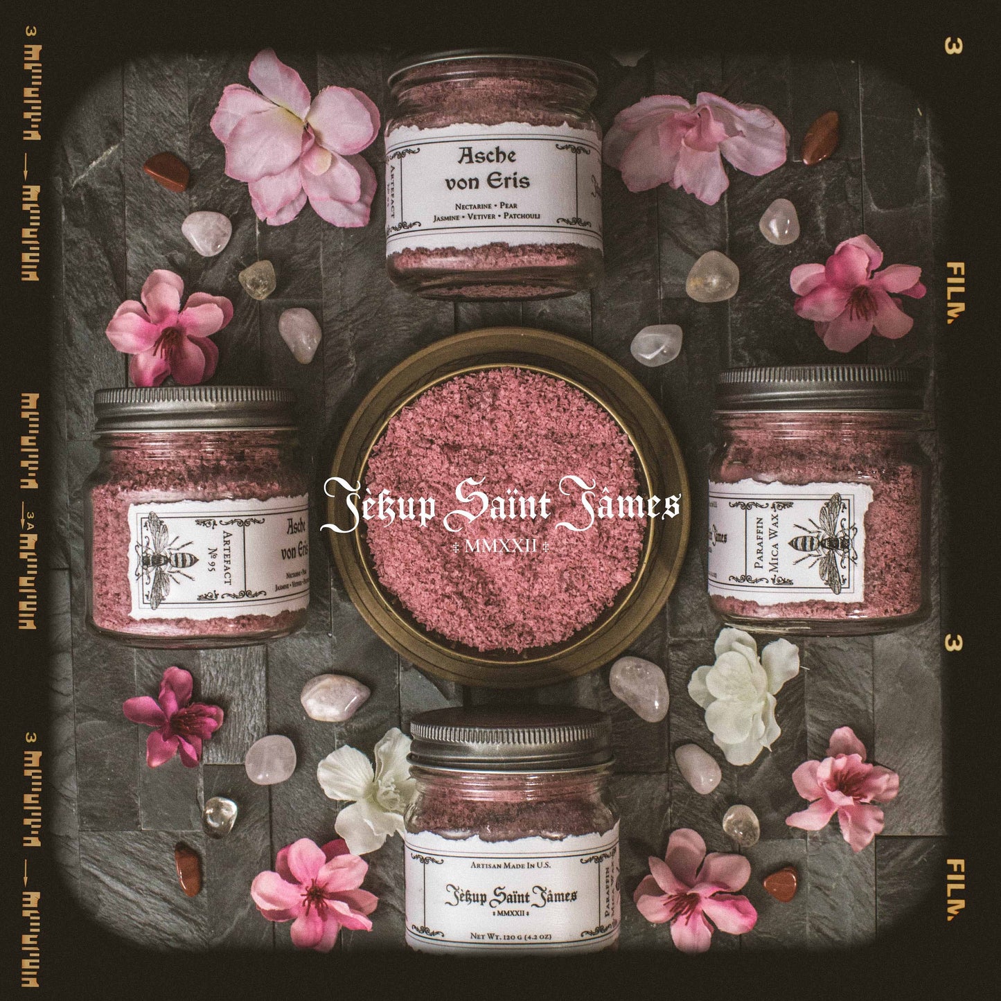 Powdered Wax Melts "Asche von Eris": Pear, Apricot, Vanilla, Lavandin, Patchouli, Vetiver {120g} Handcrafted With Mica
